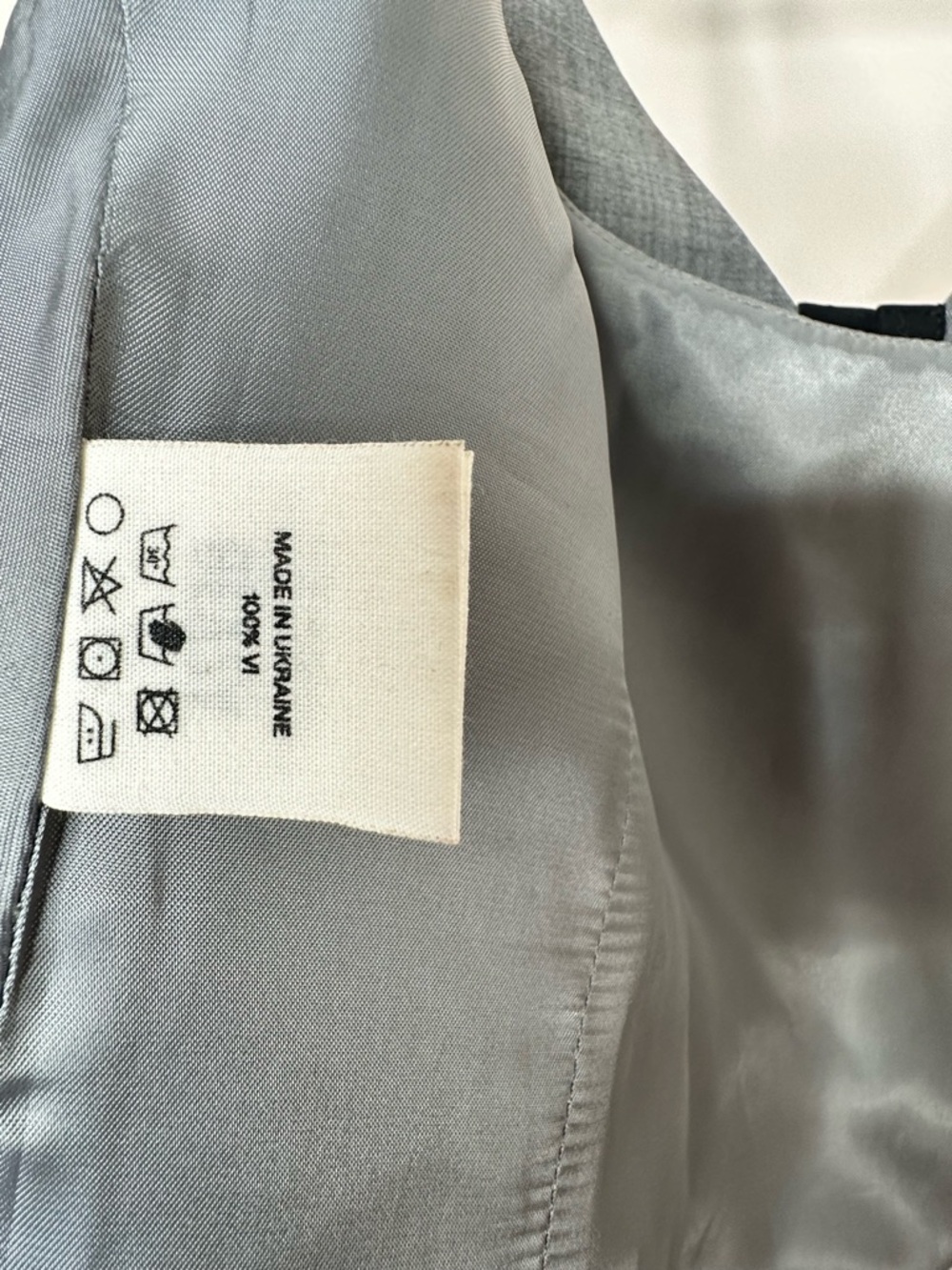 BEVZA Grey Corset Top | Designer Cropped Structured Top | High Fashion Piece - Picture 7 of 10